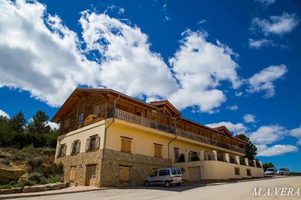 Aras Rural Pension Aras De Los Olmos Buitenkant foto